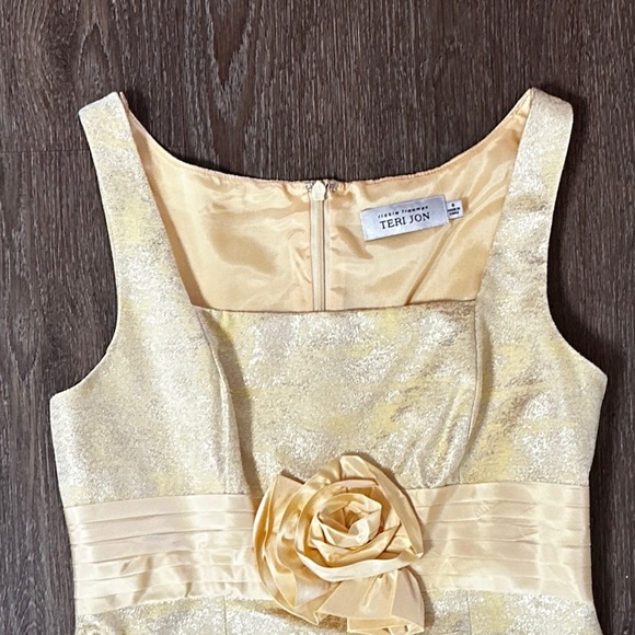 rickie freeman
TERI JON Dress w/ Crop Jacket yellow w/metallic Brocade size 6 - Picture 4 of 13